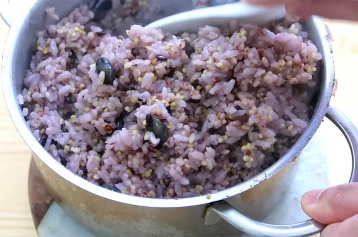 Cách Nấu Gạo Ngũ Cốc Nhật Chuẩn Vị Dinh Dưỡng Cho Bữa Ăn Lành Mạnh