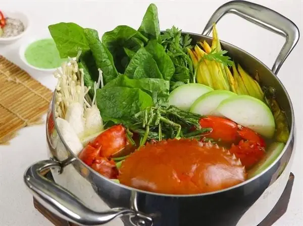 Cách Nấu Lẩu Cua Biển Rau Rút Ngon Chuẩn Vị Tại Nhà