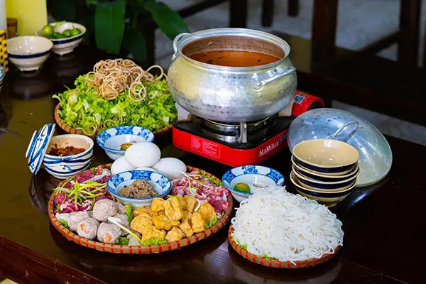 Cách Nấu Lẩu Cua Đồng Thập Cẩm Thơm Ngon Bổ Dưỡng Cho Ngày Cuối Tuần Cách Nấu Lẩu Cua Đồng Thập Cẩm Thơm Ngon Bổ Dưỡng Cho Ngày Cuối Tuần