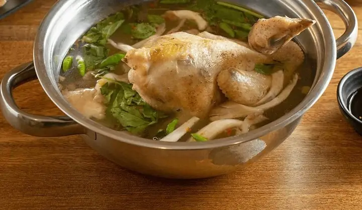 Cách Nấu Lẩu Gà Chanh Ớt Thơm Ngon Chuẩn Vị Tại Nhà Cách Nấu Lẩu Gà Chanh Ớt Thơm Ngon Chuẩn Vị Tại Nhà