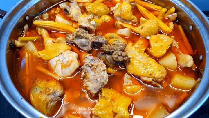 Cách Nấu Lẩu Gà Sa Tế Chinh Phục Mọi Thực Khách Cách Nấu Lẩu Gà Sa Tế Chinh Phục Mọi Thực Khách