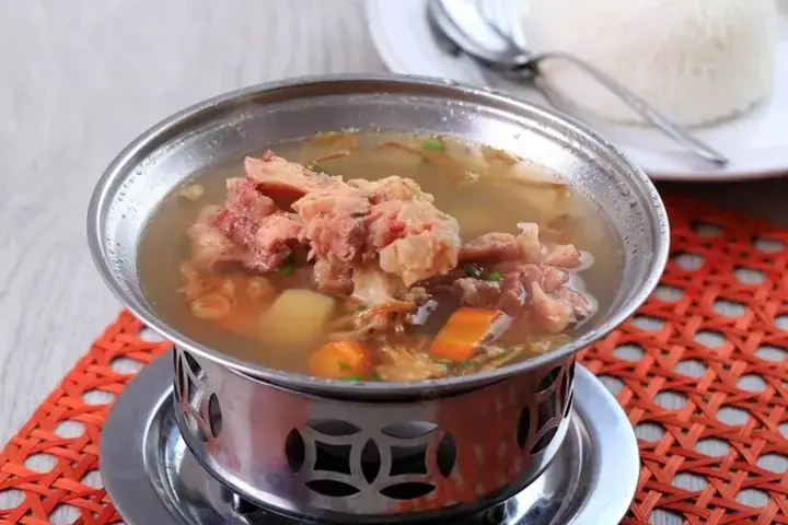Cách Nấu Lẩu Lưỡi Bò Ngon Chuẩn Vị Nhà Hàng