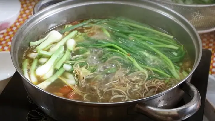 Cách Nấu Lẩu Lươn Hoa Chuối Thơm Ngon, Hấp Dẫn Cho Ngày Mưa