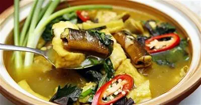 Cách Nấu Lẩu Lươn Hoa Chuối Thơm Ngon, Hấp Dẫn Cho Ngày Mưa