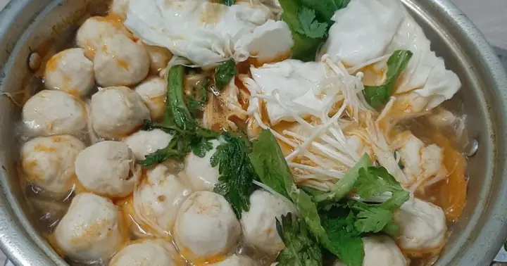 10 Cách Nấu Lẩu Sinh Viên Ngon, Rẻ, Đơn Giản Tại Nhà