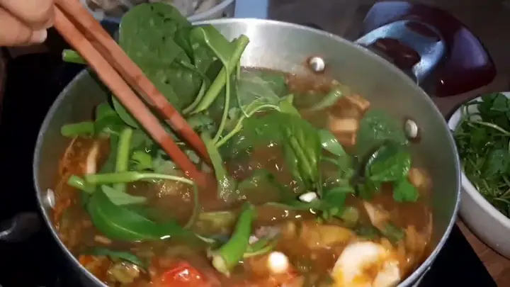Cách Nấu Lẩu Thái Bằng Gói Gia Vị Ngon Chuẩn Nhà Hàng