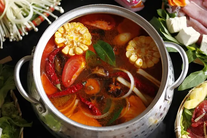 Cách Nấu Lẩu Tomyum Nước Cốt Dừa Thơm Ngon Chuẩn Vị Tại Nhà Cách Nấu Lẩu Tomyum Nước Cốt Dừa Thơm Ngon Chuẩn Vị Tại Nhà