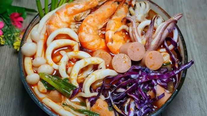 Cách Nấu Mì Hải Sản Hàn Quốc: Hướng Dẫn Chi Tiết Từ Cơ Bản Đến Nâng Cao