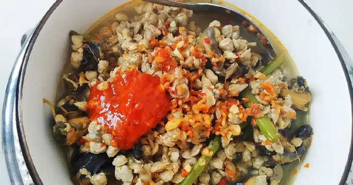 Cách Nấu Mì Ốc Hến Bạch Tuộc Chuẩn Vị Đặc Sản Miền Tây