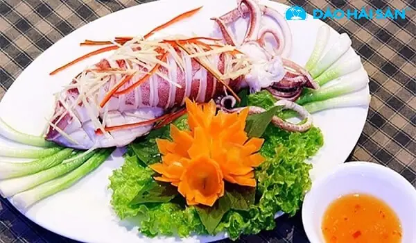 Cách Nấu Mực Hấp Sả: Công Thức Chuẩn Vị Từ Chuyên Gia Ẩm Thực