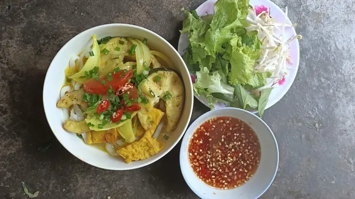 Cách Nấu Nước Lèo Mì Quảng Cá Lóc Chuẩn Vị Miền Tây