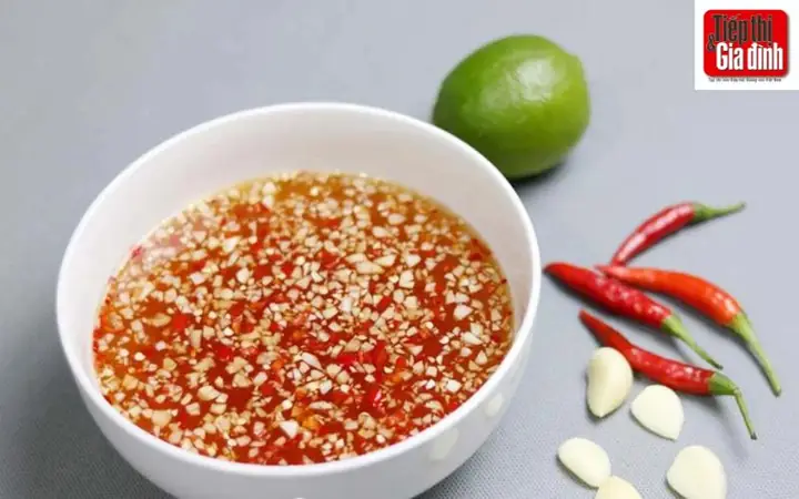 Cách Nấu Nước Mắm Đường Ngon Chuẩn Vị Cho Từng Món Ăn Cách Nấu Nước Mắm Đường Ngon Chuẩn Vị Cho Từng Món Ăn