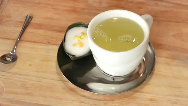 Cách Nấu Nước Sả Lá Dứa Thanh Mát Giải Nhiệt Cơ Thể Cách Nấu Nước Sả Lá Dứa Thanh Mát Giải Nhiệt Cơ Thể