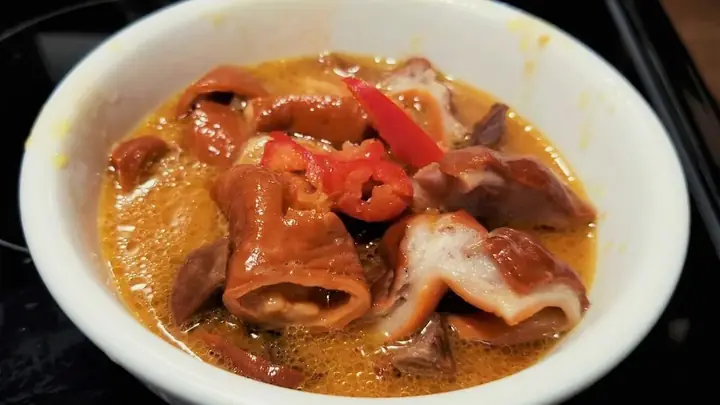 Cách Nấu Phá Lấu Heo Nước Cốt Dừa Ngon Chuẩn Vị, Thơm Béo Khó Cưỡng