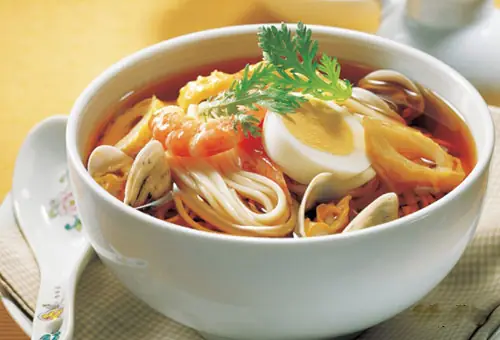 Cách Nấu Phở Hải Sản Ngon Chuẩn Vị, Nước Dùng Đậm Đà Tại Nhà