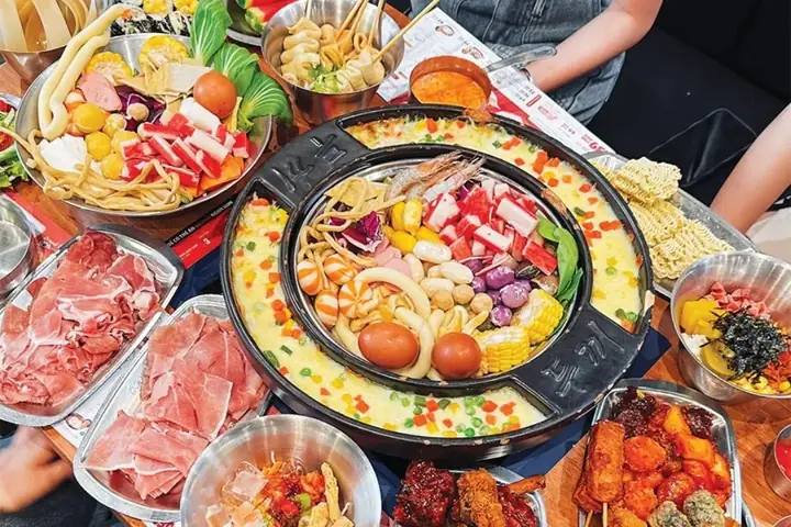 Cách Nấu Set Lẩu Tokbokki Chuẩn Vị Hàn Quốc Tại Nhà Cách Nấu Set Lẩu Tokbokki Chuẩn Vị Hàn Quốc Tại Nhà