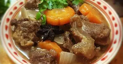 Cách Nấu Sốt Vang Nhanh Nhừ Cho Thịt Bò, Gà Chuẩn Vị Nhà Hàng