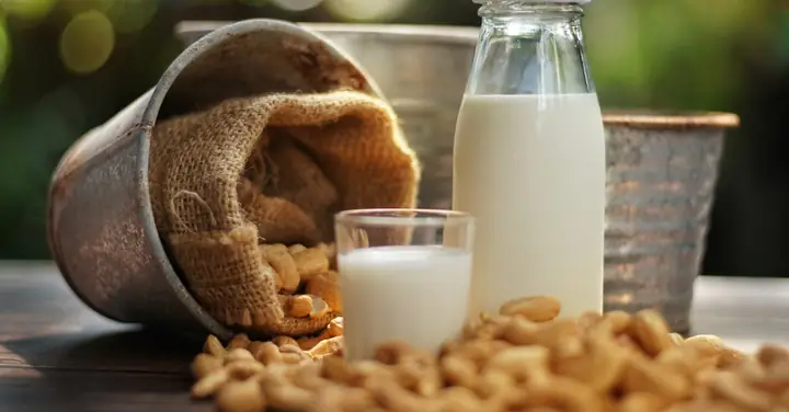 Cách Nấu Sữa Hạt Điều Béo Ngậy, Thơm Ngon Tại Nhà