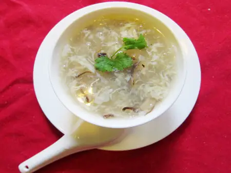 Cách Nấu Súp Gà Nấm Đông Cô Chuẩn Vị, Bổ Dưỡng Cho Ngày Se Lạnh