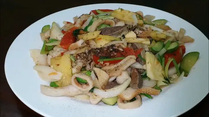 Cách Nấu Súp Lòng Bò Thơm Ngon, Bổ Dưỡng Cho Bữa Cơm Gia Đình