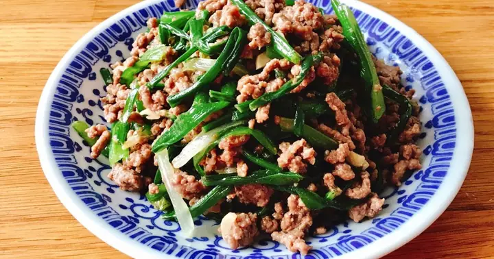 Cách Nấu Thịt Ba Chỉ Kho Tàu Thơm Ngon, Đậm Đà Chuẩn Vị