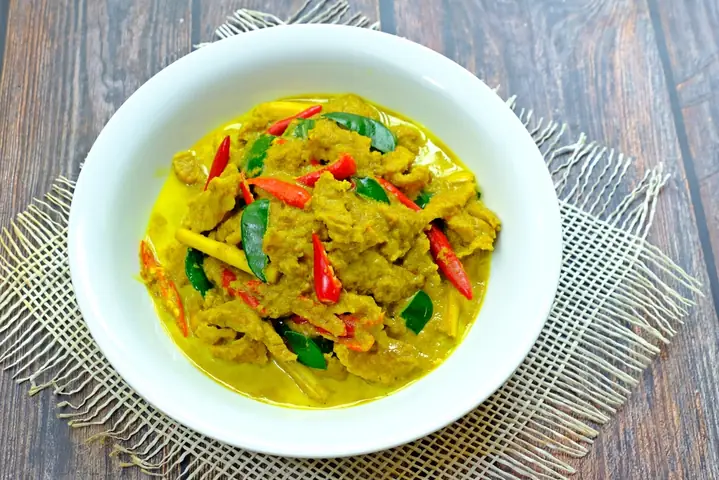 Cách Nấu Thịt Bò Kho Nghệ Thơm Ngon, Đậm Đà Chuẩn Vị