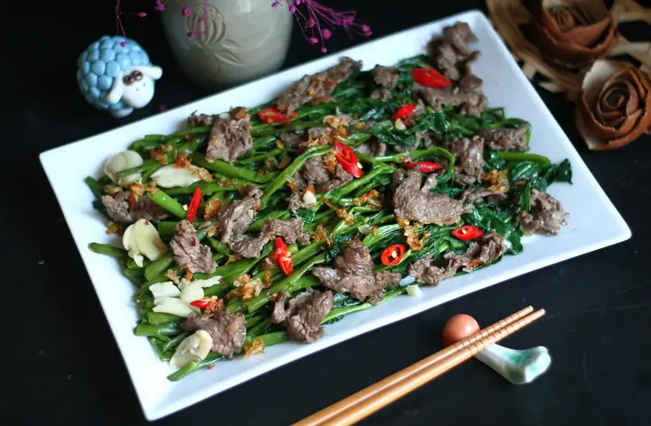 Cách Nấu Thịt Bò Xào Rau Muống Ngon Chuẩn Vị, Thịt Mềm Rau Giòn
