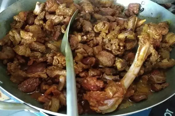 Cách Nấu Thịt Chó Xào Lăn Thơm Ngon, Đậm Đà Chuẩn Vị