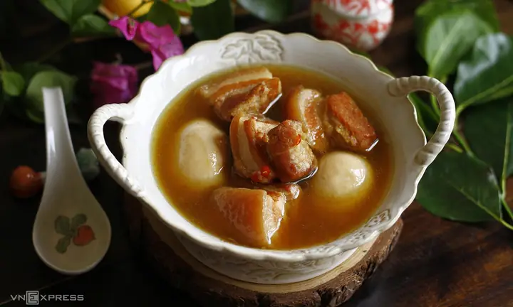 Cách Nấu Thịt Kho Tàu Miền Tây Ngon Chuẩn Vị, Đậm Đà Khó Cưỡng