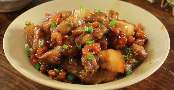 Cách Nấu Thịt Kho Tôm Kiểu Huế Chuẩn Vị Cung Đình