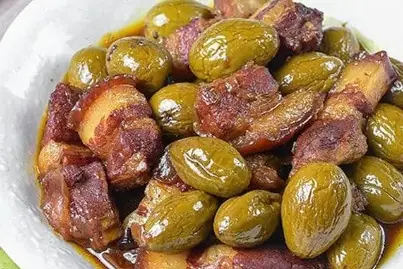 Cách Nấu Thịt Kho Trám Ngon Chuẩn Vị, Đậm Đà Khó Cưỡng Cách Nấu Thịt Kho Trám Ngon Chuẩn Vị, Đậm Đà Khó Cưỡng