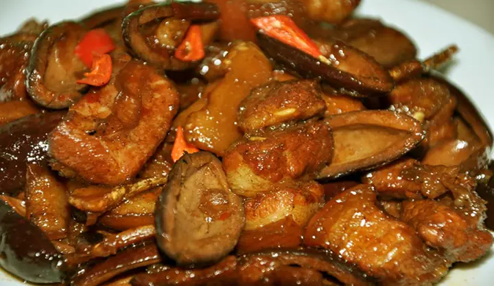 Cách Nấu Thịt Kho Trám Ngon Chuẩn Vị, Đậm Đà Khó Cưỡng Cách Nấu Thịt Kho Trám Ngon Chuẩn Vị, Đậm Đà Khó Cưỡng