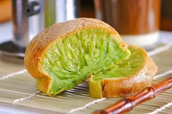 Cách Nấu Trà Xanh Lá Dứa Thơm Ngon, Thanh Mát Tại Nhà