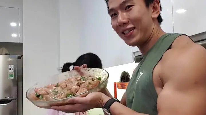 Cách Nấu Ức Gà Cho Người Tập Gym: Hướng Dẫn Chi Tiết Và Bổ Dưỡng