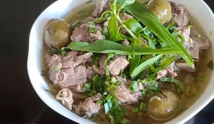 Cách Nấu Vịt Om Sấu Không Có Khoai Sọ