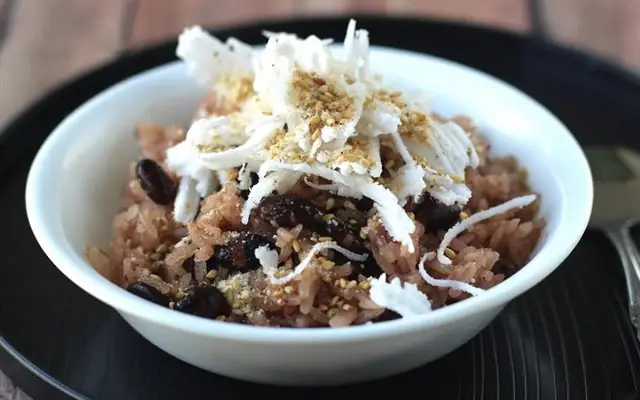 Cách Nấu Xôi Ngọt Bằng Nồi Cơm Điện Thơm Ngon, Dẻo Mịn Chuẩn Vị