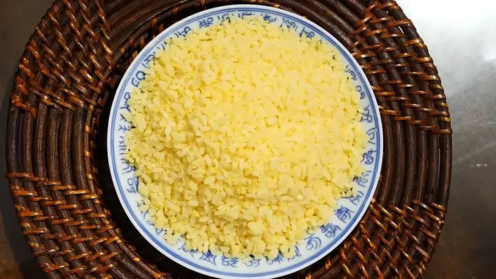 Cách Nấu Xôi Vò Ngon Chuẩn Vị, Dẻo Mềm Từng Hạt Cách Nấu Xôi Vò Ngon Chuẩn Vị, Dẻo Mềm Từng Hạt