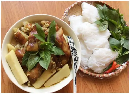 Cách Nấu Xương Chó Với Măng