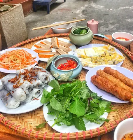 Cách Ngâm Gạo Làm Bánh Cuốn