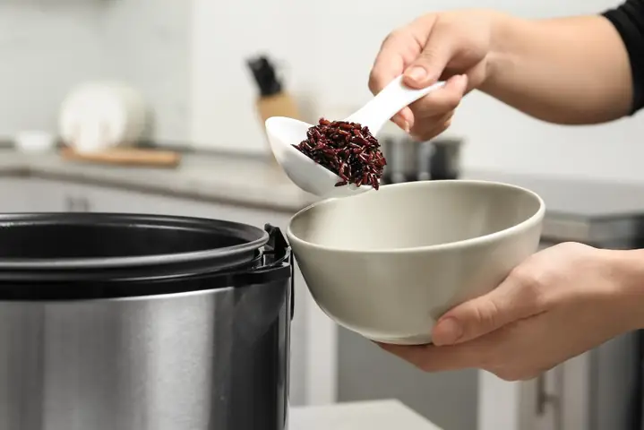 Hướng Dẫn Chi Tiết Cách Ngâm Gạo Lứt Nấu Cơm Thơm Ngon, Bổ Dưỡng Hướng Dẫn Chi Tiết Cách Ngâm Gạo Lứt Nấu Cơm Thơm Ngon, Bổ Dưỡng