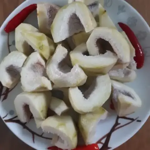 Cách Ngâm Vả Chua Ngọt Ngon Giòn Chuẩn Vị Cho Ngày Tết