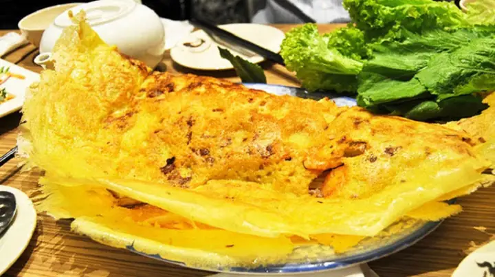 Cách Pha Bột Bánh Xéo Ngon Chuẩn Vị Miền Nam Tại Nhà
