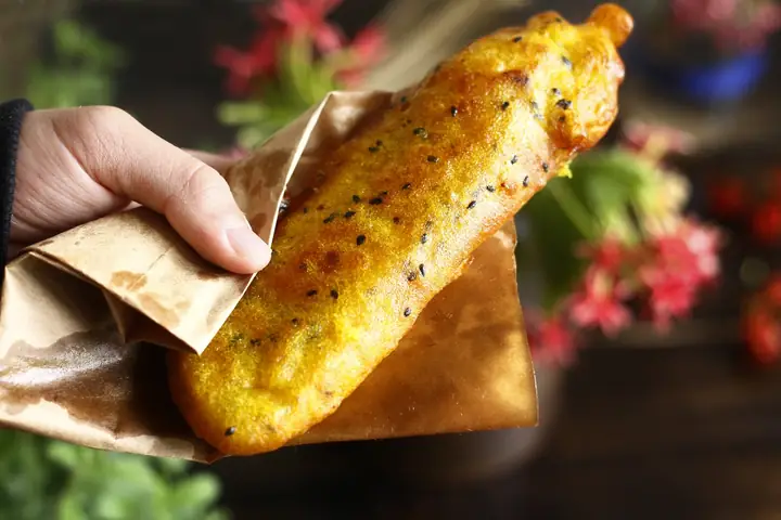Cách Pha Bột Chiên Chuối Giòn Xốp Chuẩn Vị Đường Phố Cách Pha Bột Chiên Chuối Giòn Xốp Chuẩn Vị Đường Phố
