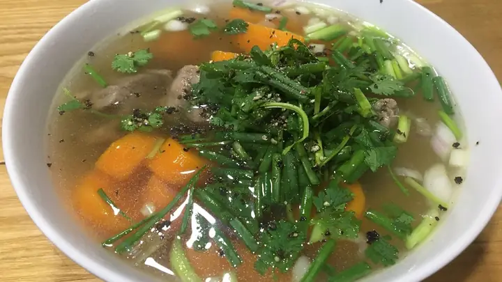 Các Cách Thái Cà Rốt Nấu Canh Ngon Và Chuẩn Xác Cho Mọi Món Canh