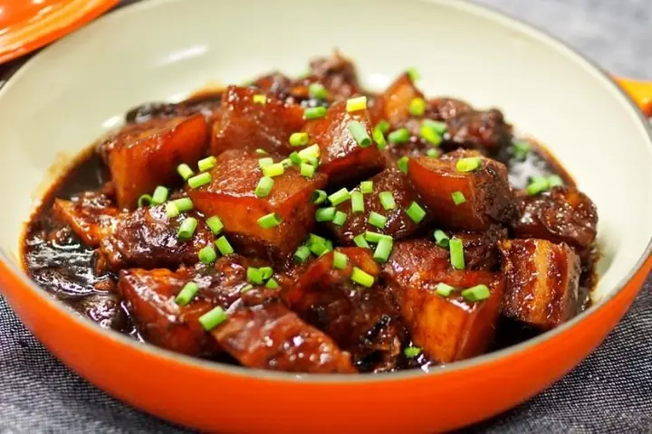 Cách Thắng Đường Làm Thịt Kho Tàu Chuẩn Vị, Thịt Mềm Ngon Không Bị Khô Cách Thắng Đường Làm Thịt Kho Tàu Chuẩn Vị, Thịt Mềm Ngon Không Bị Khô