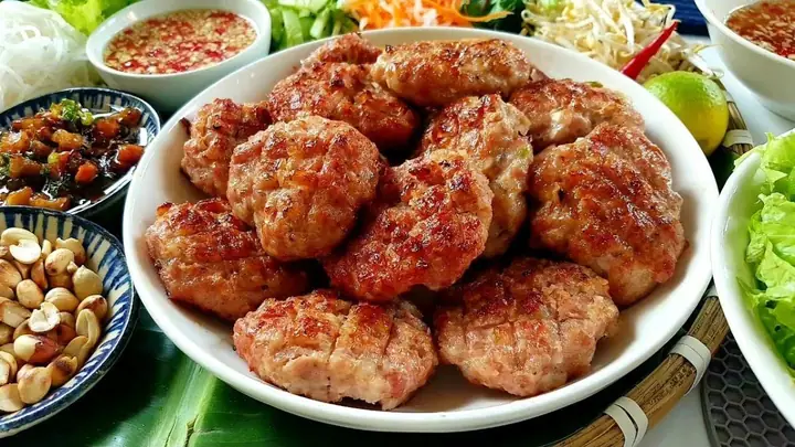 Cách Ướp Thịt Xay Nướng Ngon Chuẩn Vị Nhà Hàng