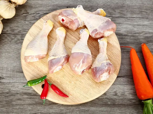 Cách Làm Cánh Gà Rút Xương Nhồi Thịt Chiên Giòn Ngon Chuẩn Vị Nhà Hàng
