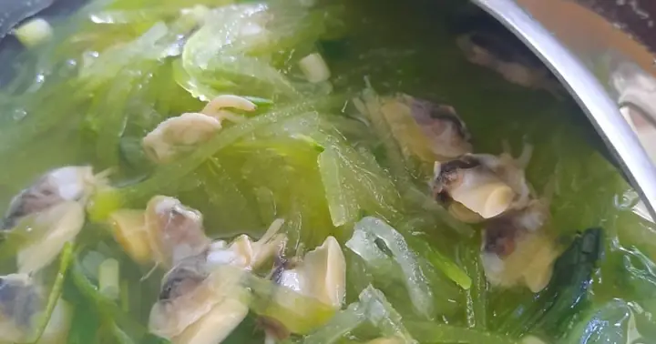Cách Nấu Canh Trai Với Bí Xanh Thơm Ngon, Bổ Dưỡng, Thanh Mát Cho Ngày Hè Cách Nấu Canh Trai Với Bí Xanh Thơm Ngon, Bổ Dưỡng, Thanh Mát Cho Ngày Hè