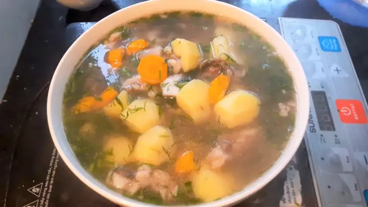 Cách Nấu Canh Xương Bò Nấu Măng Chua Ngon Chuẩn Vị, Thịt Mềm Không Bị Dai