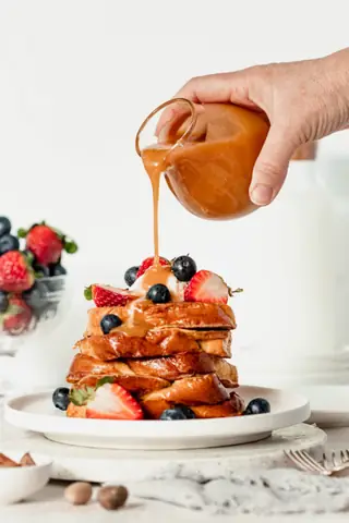 Đánh Giá Chi Tiết 5 Loại Nước Sốt Caramel Cho Bánh Mì Nướng